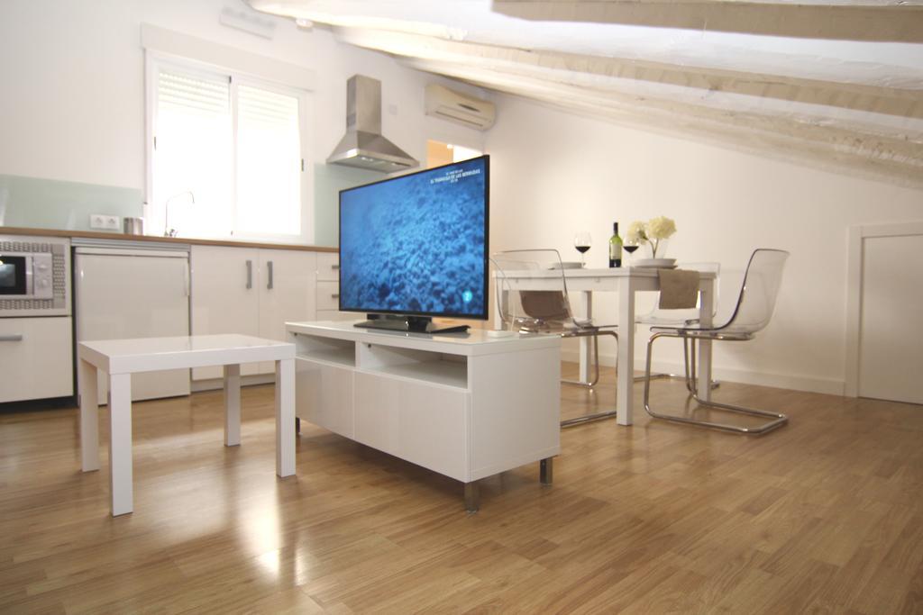 Апартаменти Apartamento Atico En Puerta Del Sol Мадрид Екстер'єр фото
